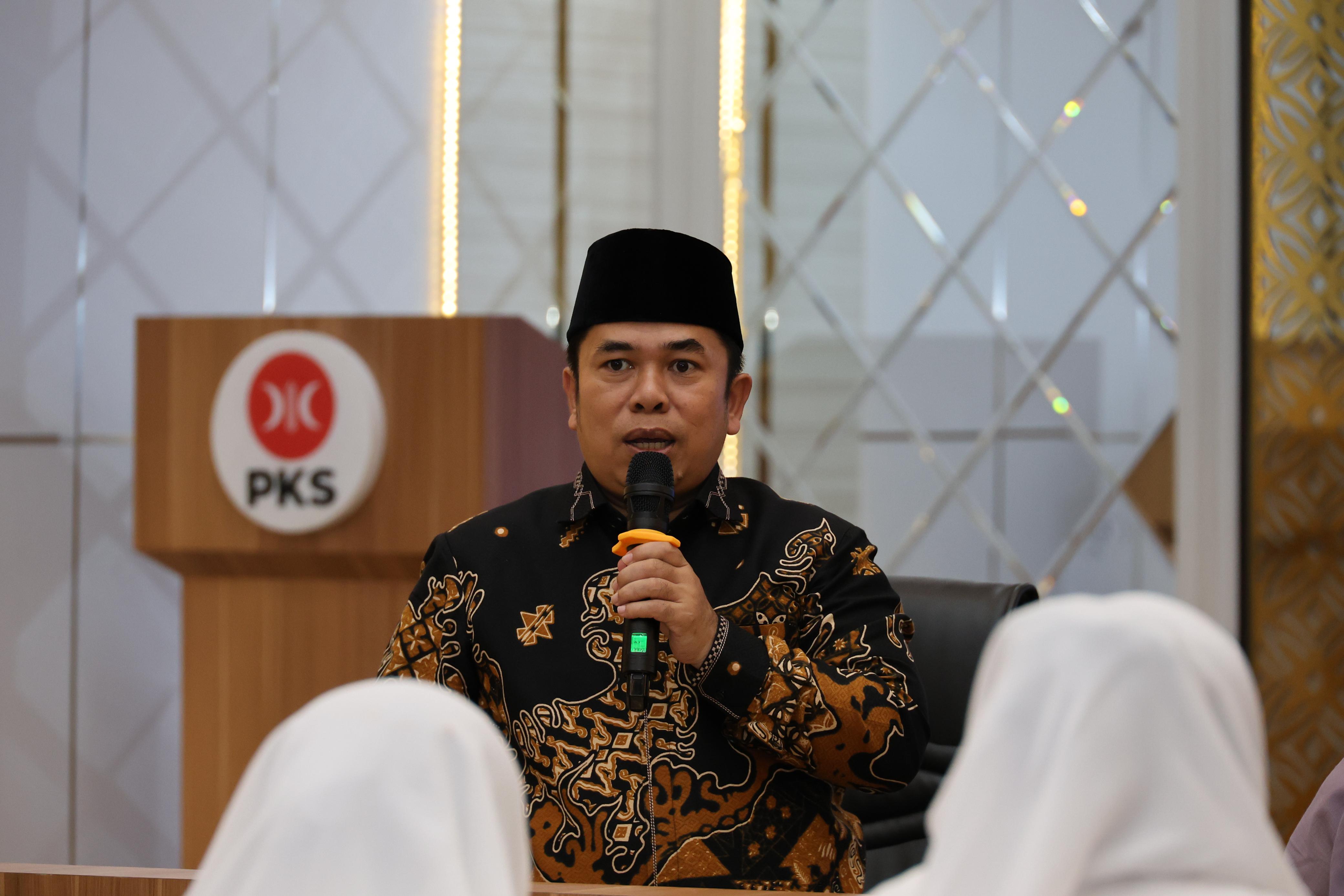 Mulyadi Tegas: “Kalau Ada yang Ngaku Kader PKS tapi Tidak Peduli, Itu Kader Gadungan”