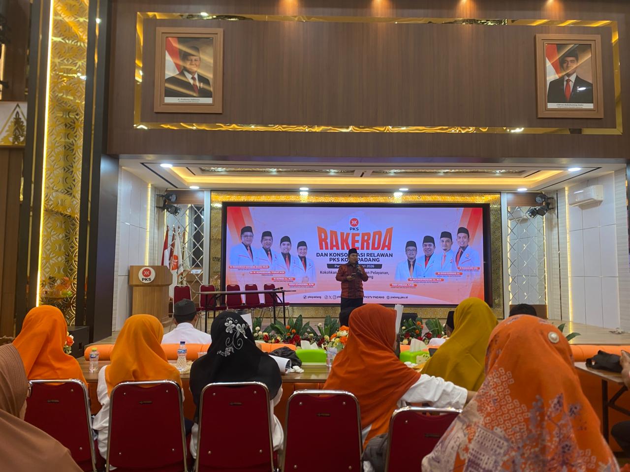 Mulyadi Muslim Ajak Anggota Raih Kembali Kejayaan PKS Padang di 2029