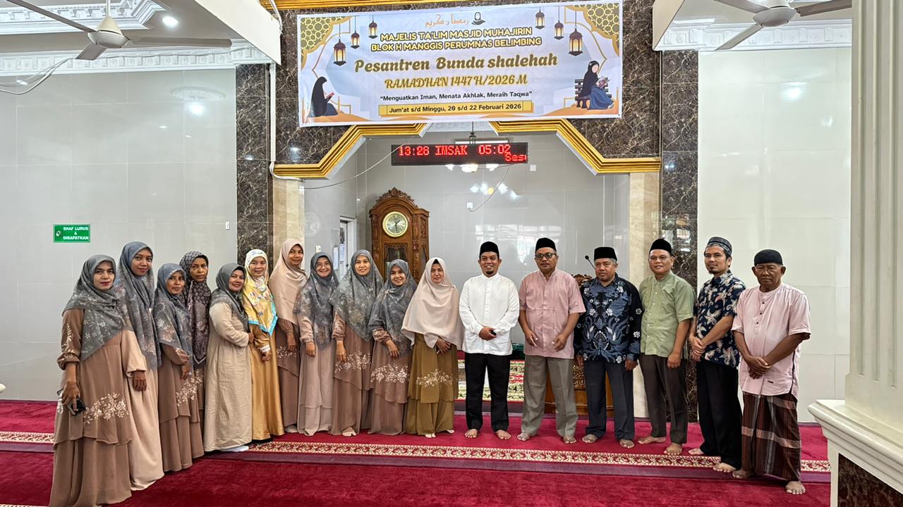 Hadiri Penutupan Pesantren Bunda Solehah Kuranji, Muharlion: Penguatan Ibu adalah Investasi Generasi